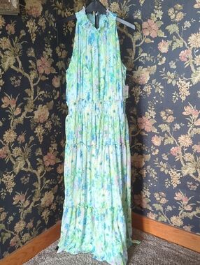 Taylor Pastel Floral Halter Maxi Dress in Mint & Sky Blue Size 8